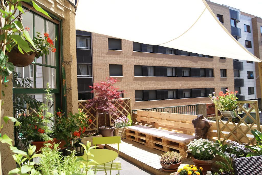 Aloha Hostel Pamplona Luaran gambar