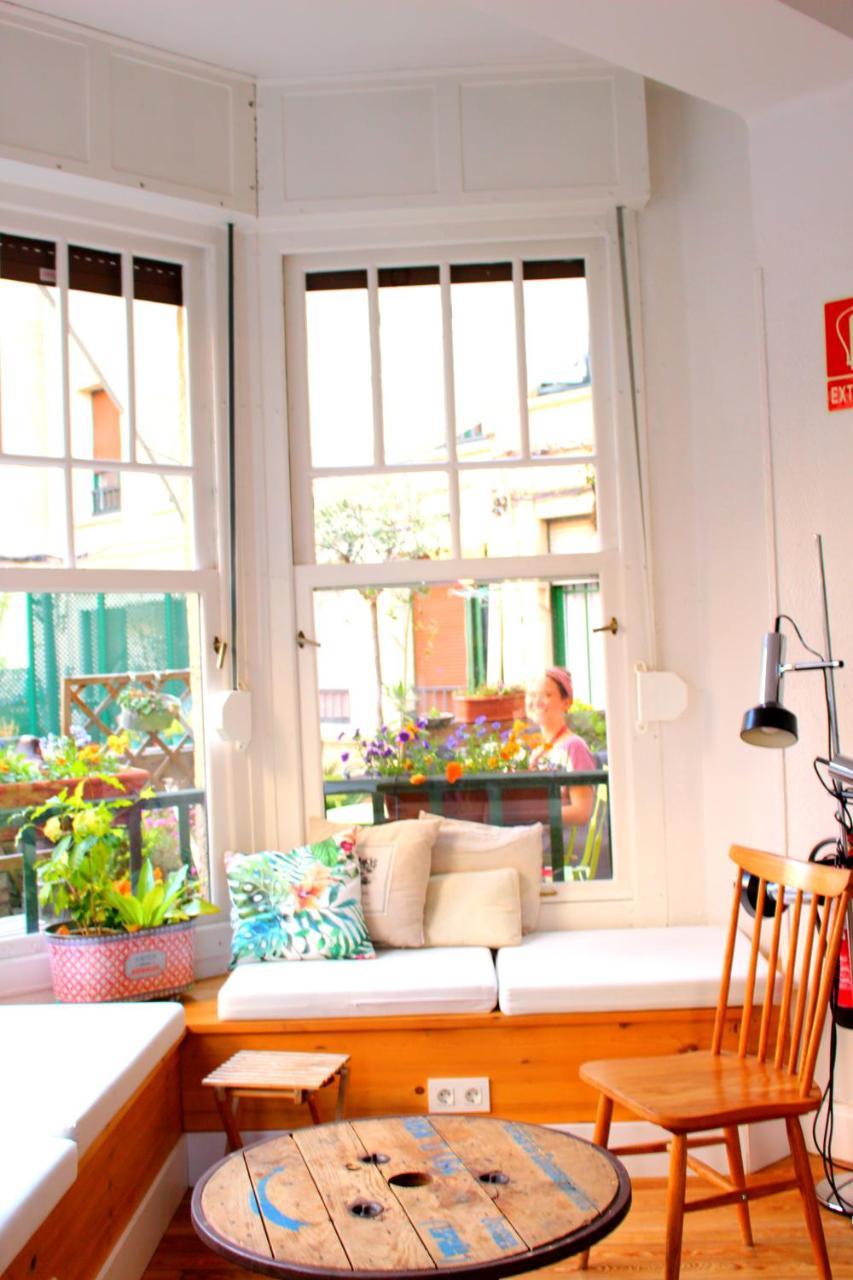 Aloha Hostel Pamplona Luaran gambar