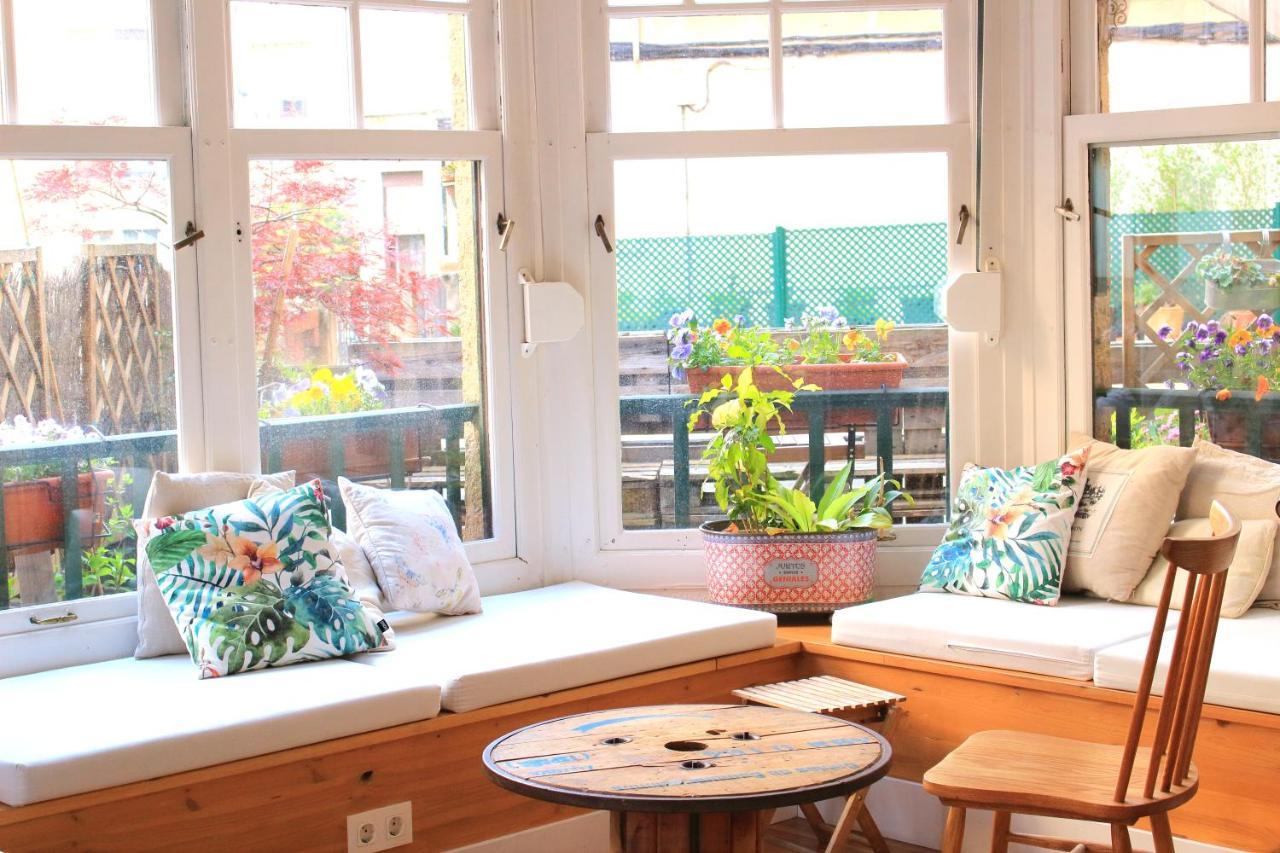 Aloha Hostel Pamplona Luaran gambar